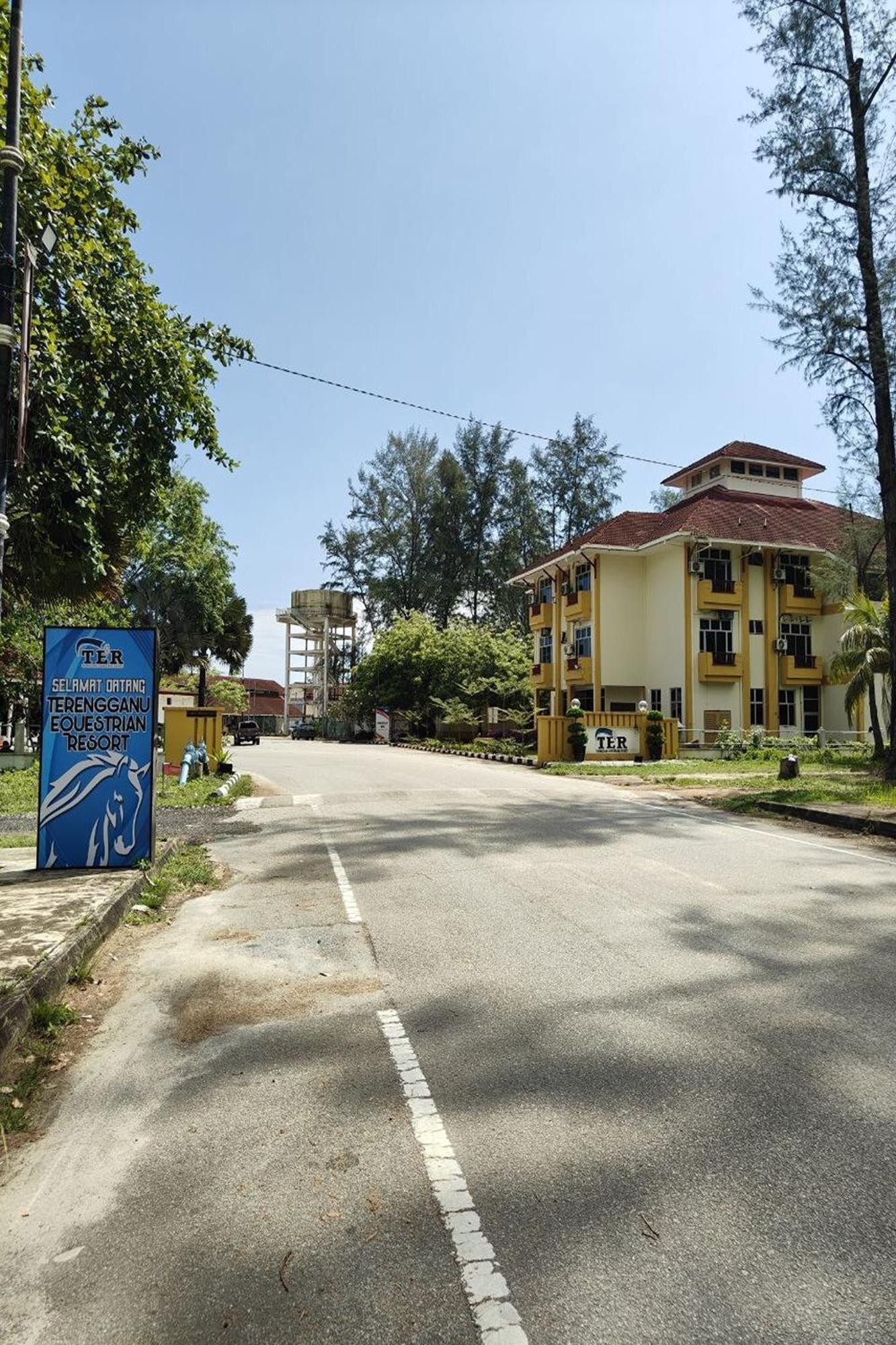 Terengganu Equestrian Resort Kuala Terengganu Exterior photo